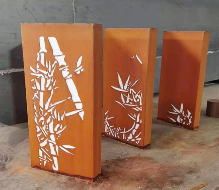 龙子湖锈钢板灯箱